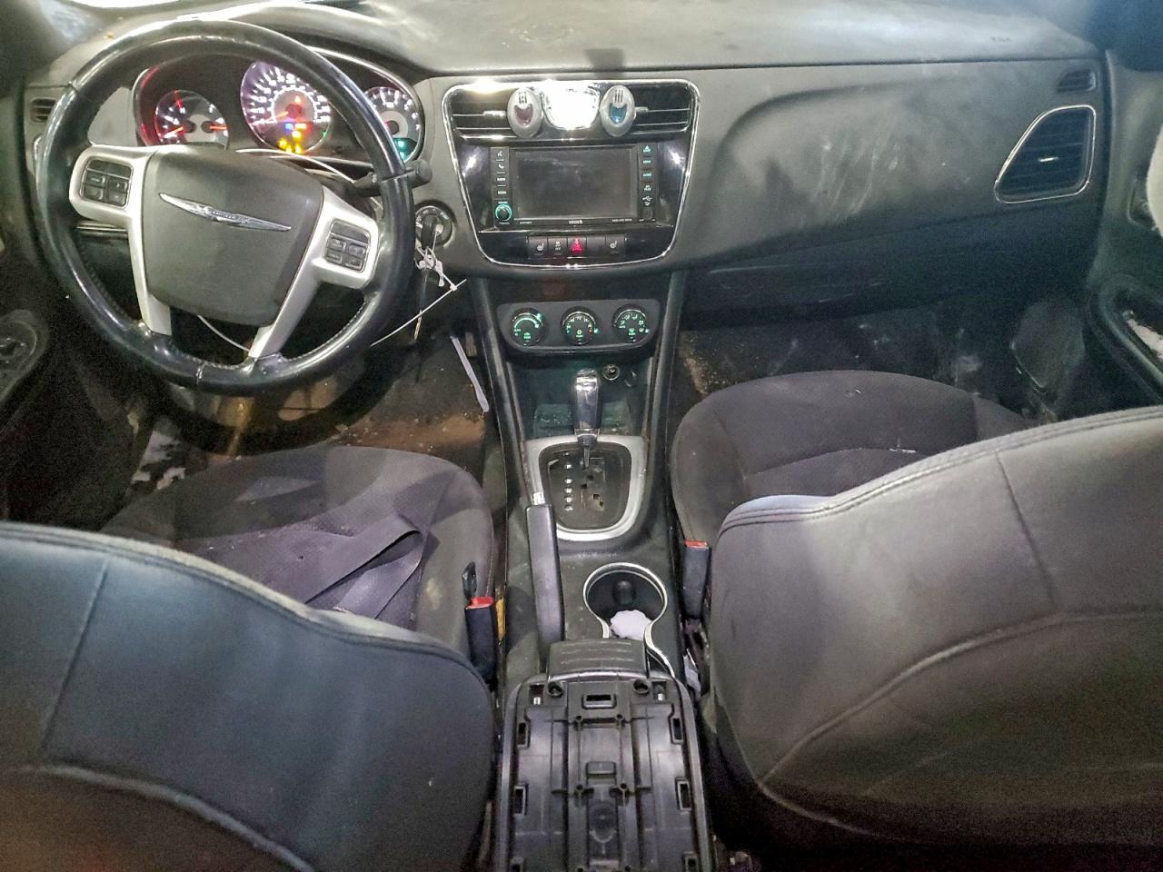 CHRYSLER 200 TOURING