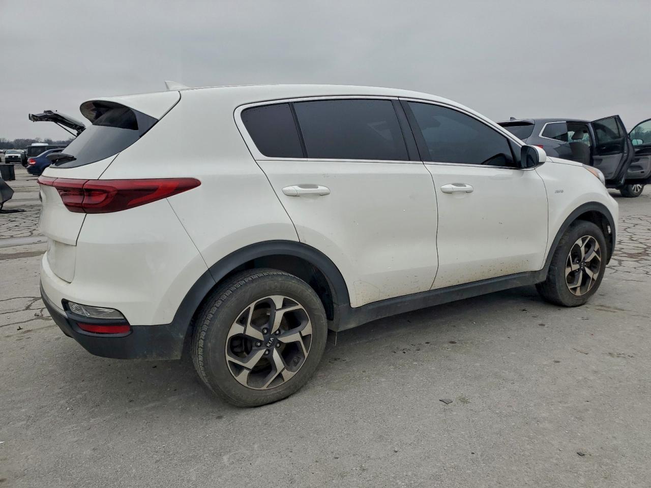 Lot #3308248155 2020 KIA SPORTAGE L