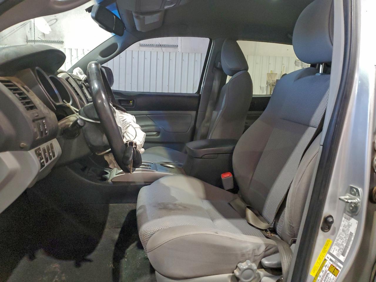 TOYOTA TACOMA DOUBLE CAB