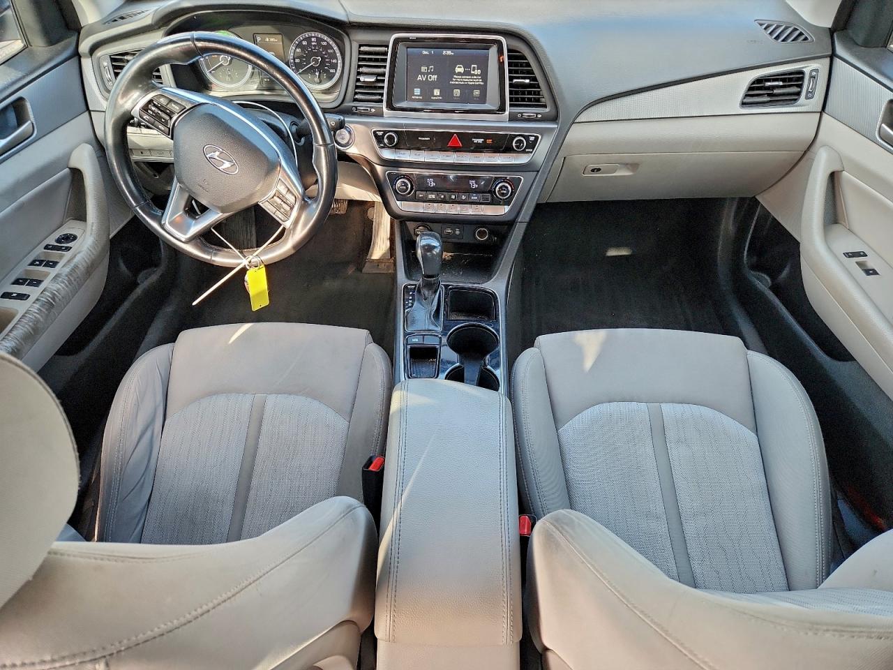 HYUNDAI SONATA HYBRID