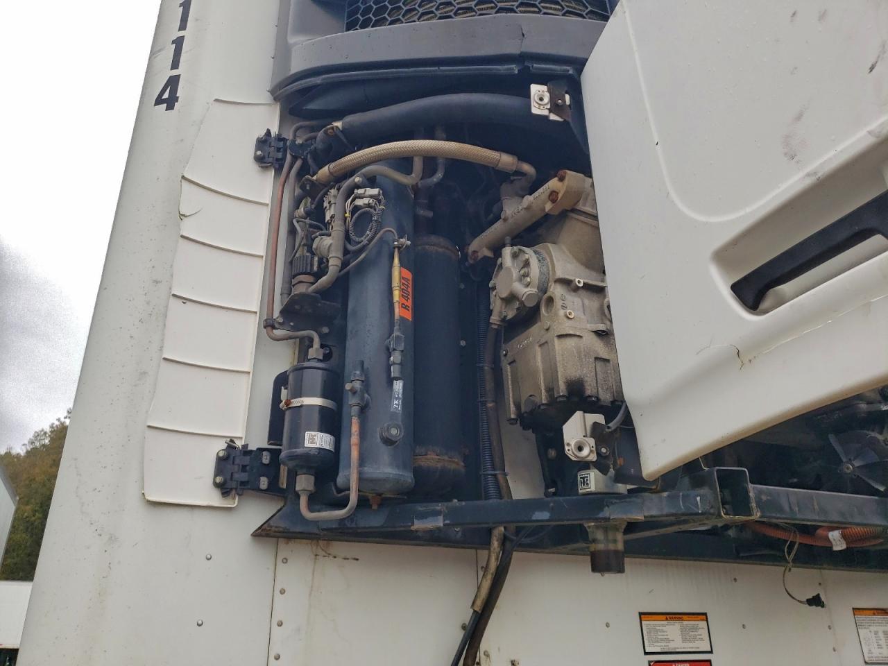 Lot #3304529437 2015 GREAT DANE UNKNOWN