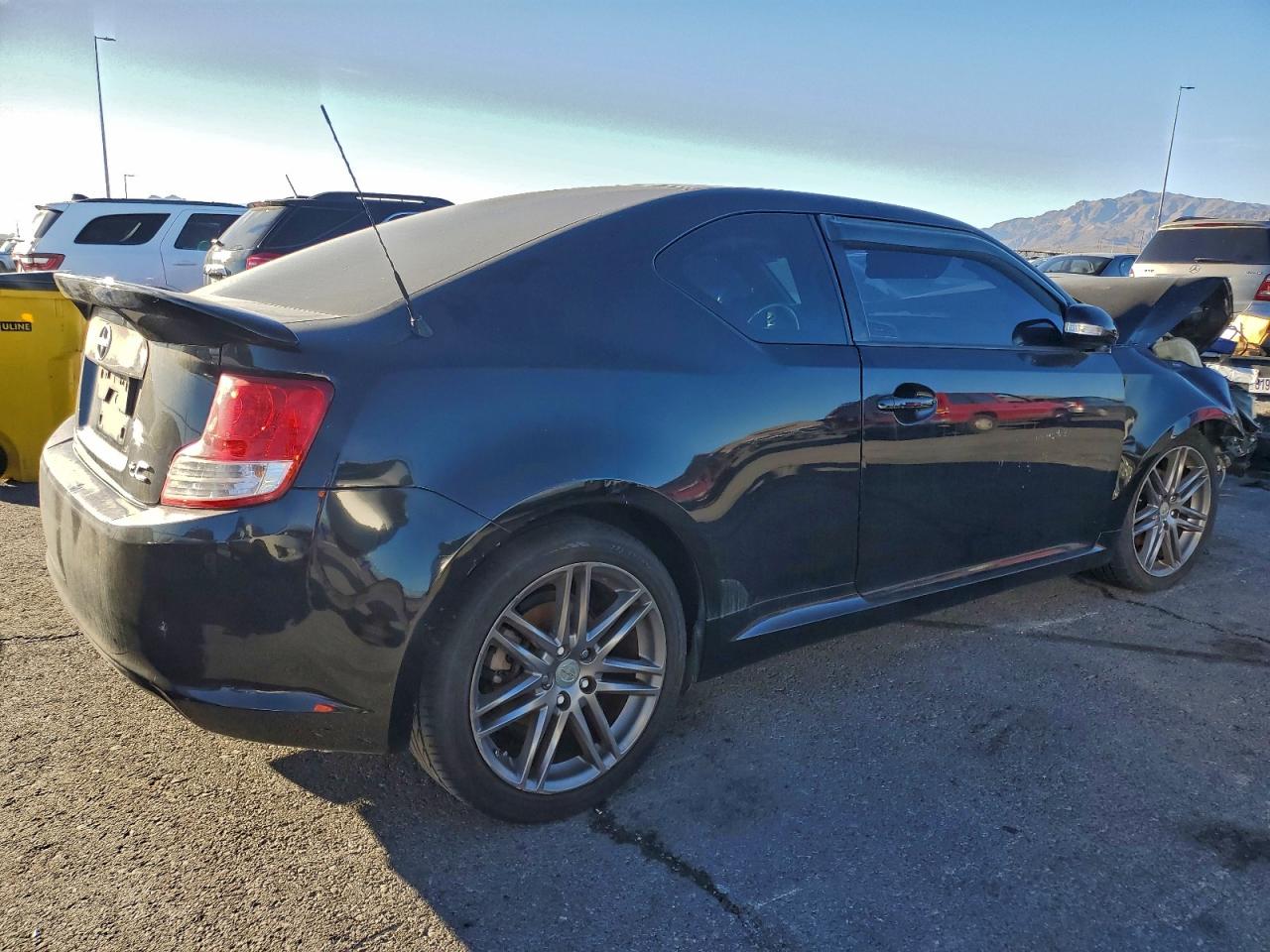 TOYOTA SCION TC