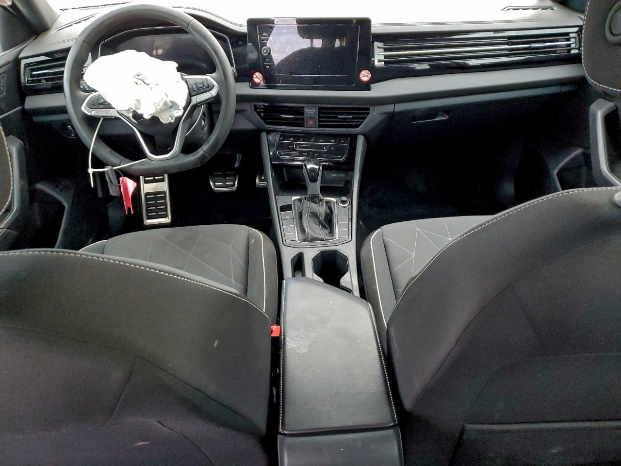 VOLKSWAGEN JETTA SPORT