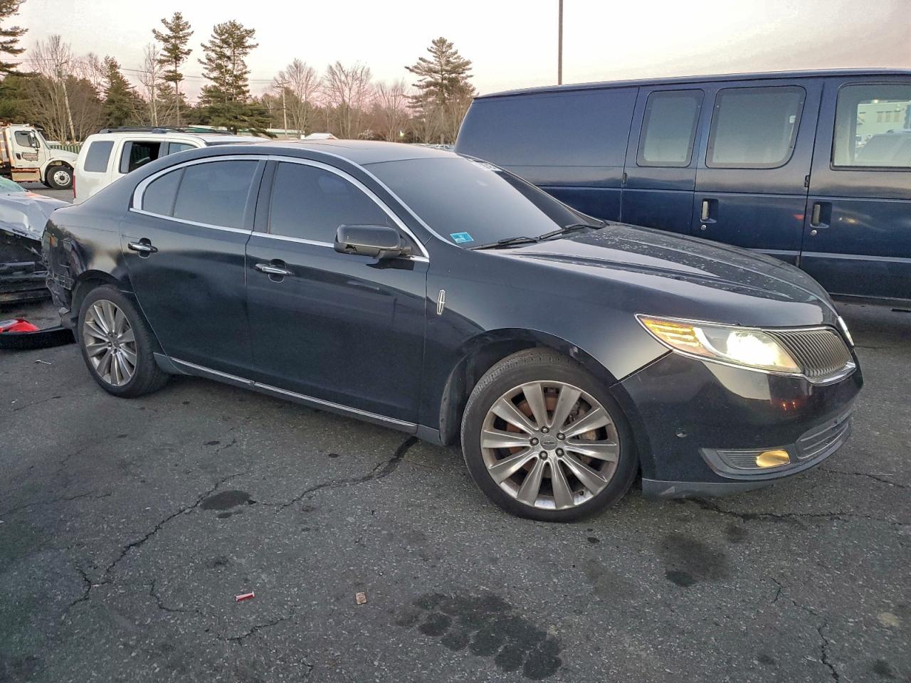 LINCOLN MKS