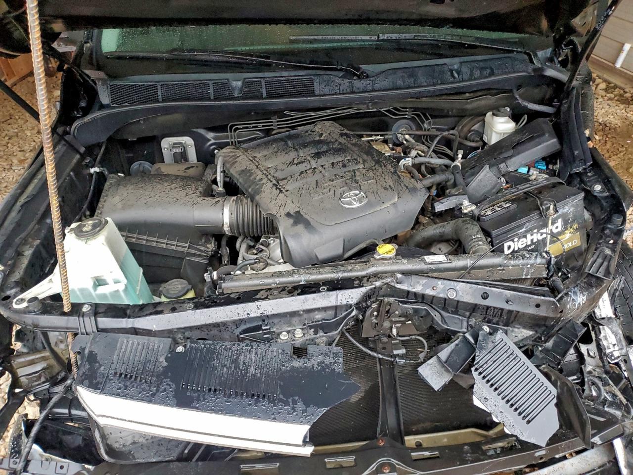 TOYOTA TUNDRA CREWMAX LIMITED