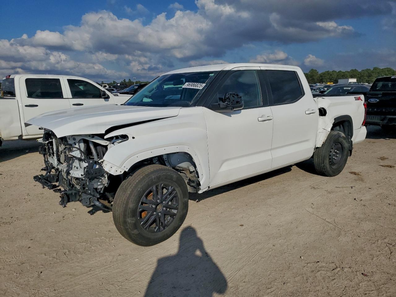TOYOTA TUNDRA CREWMAX SR