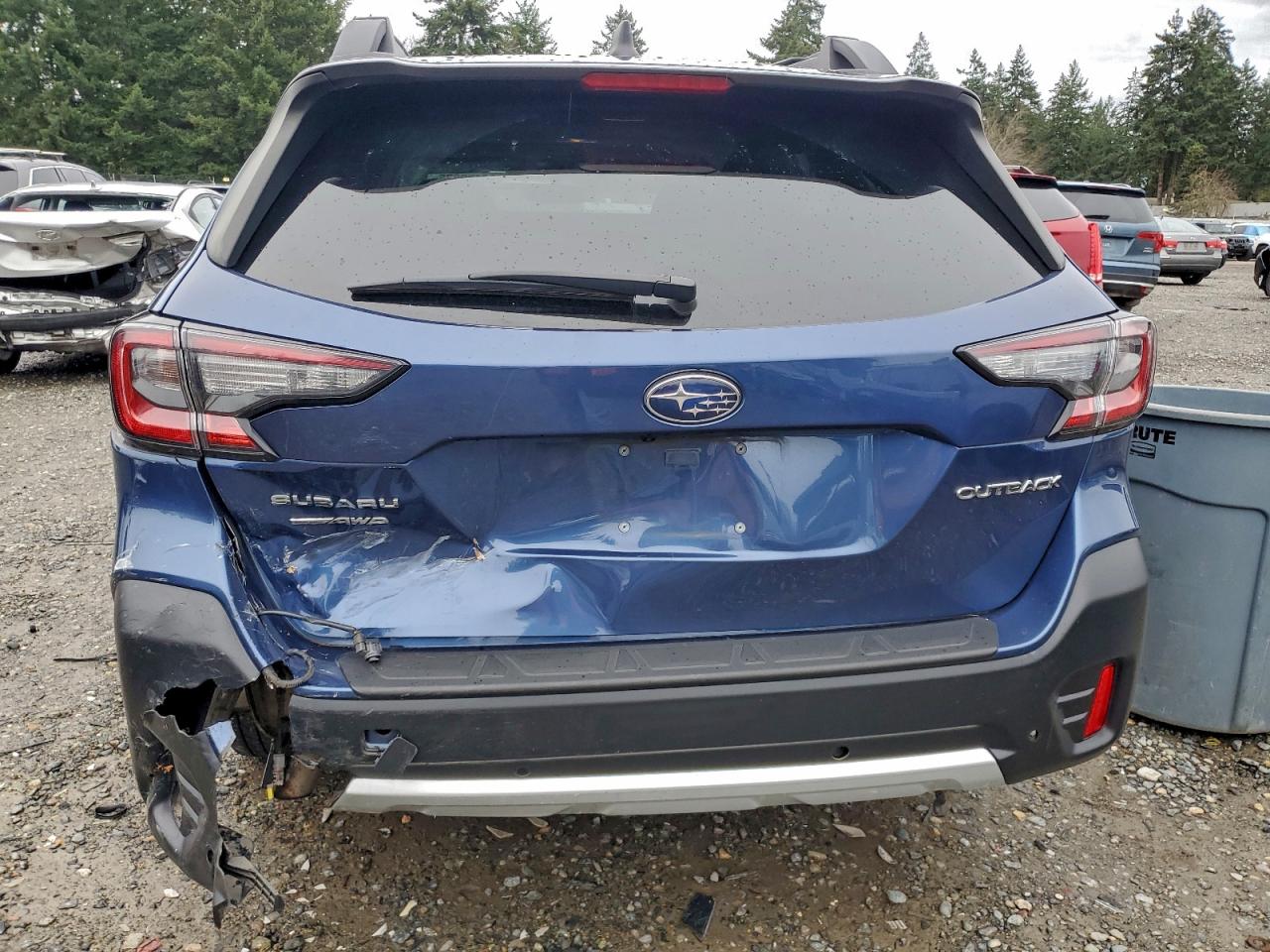 SUBARU OUTBACK LIMITED