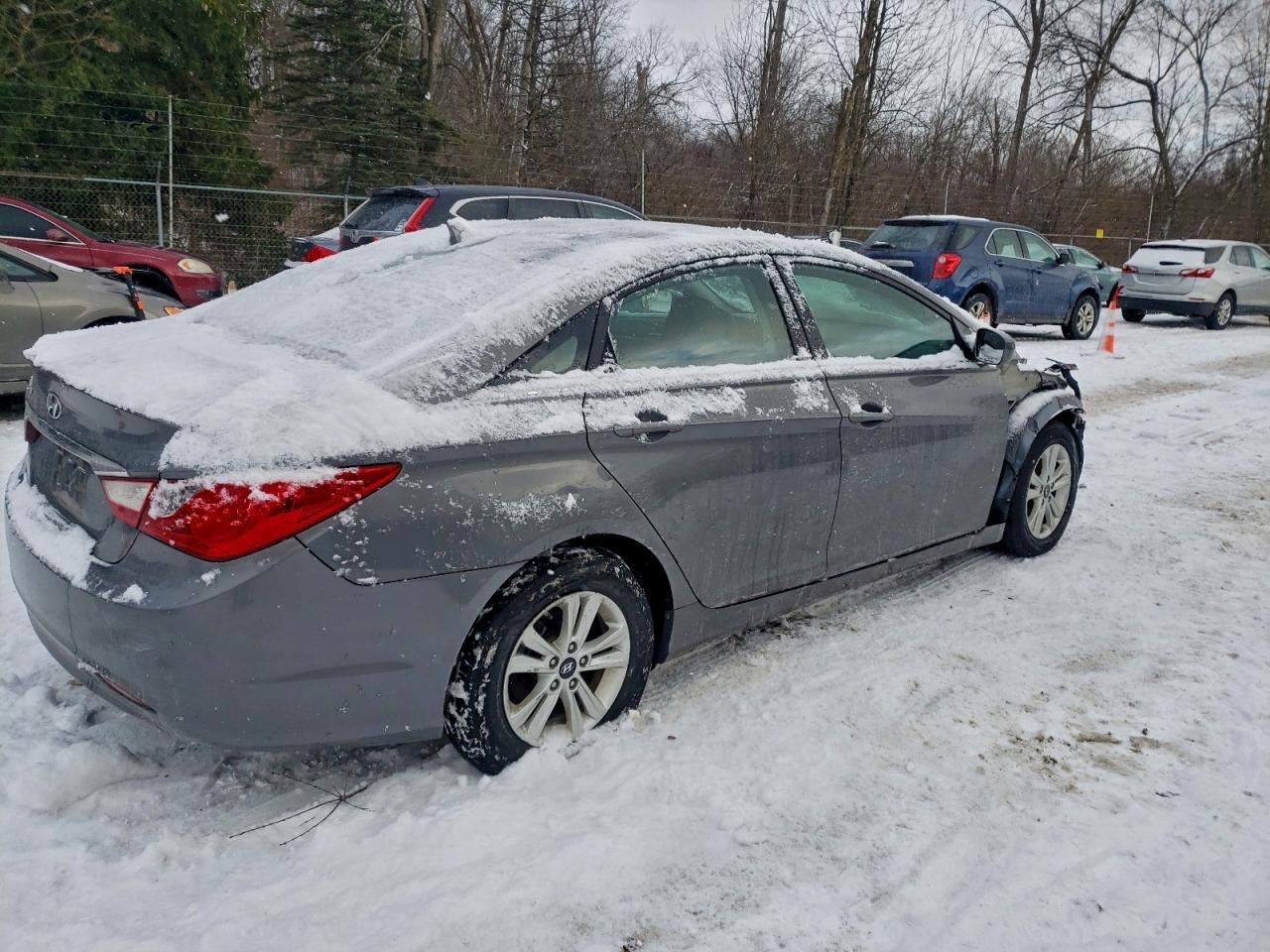 Lot #3316780413 2011 HYUNDAI SONATA GLS