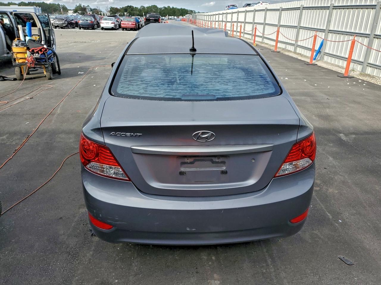 HYUNDAI ACCENT GLS