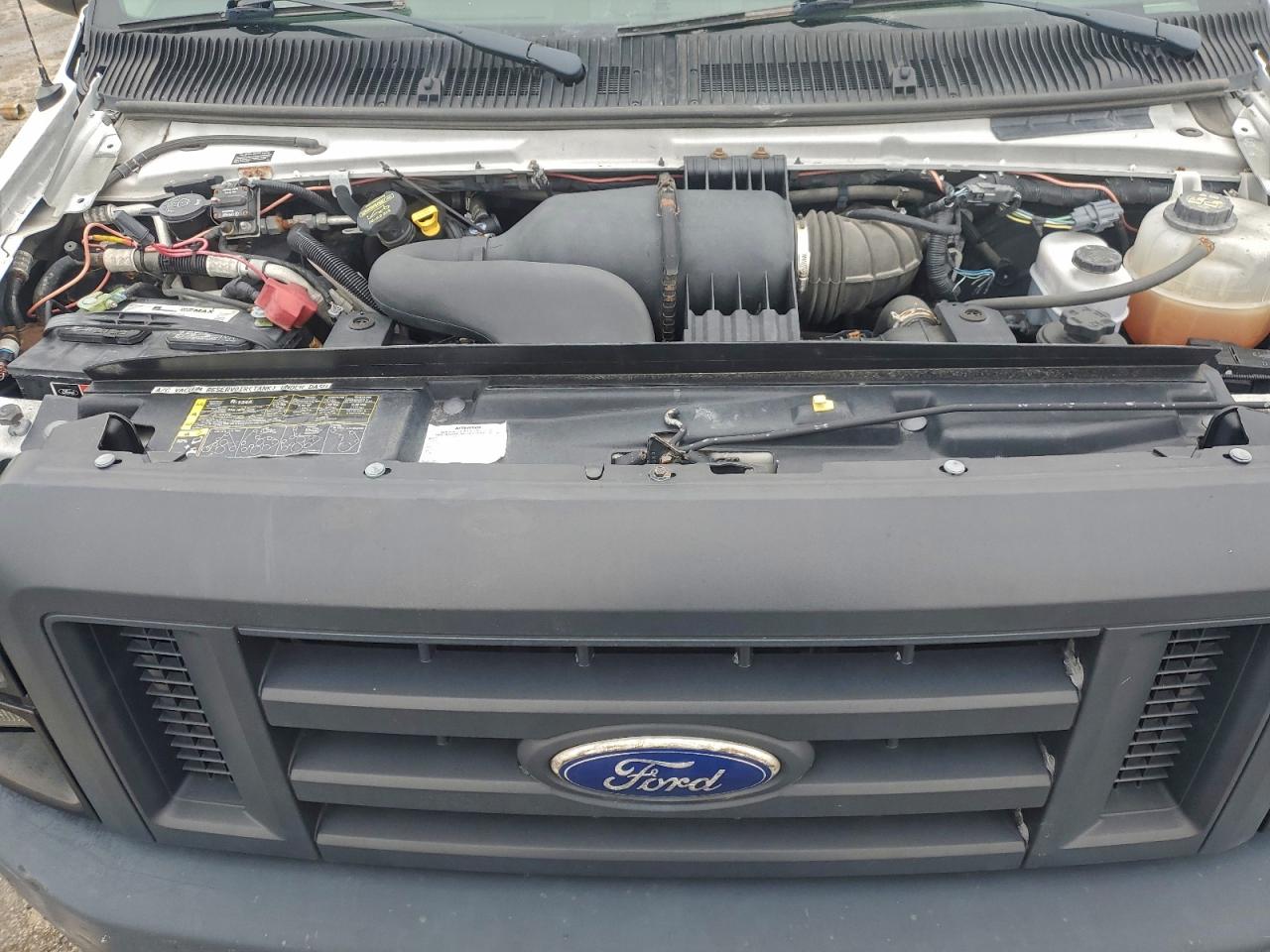 FORD ECONOLINE E350 SUPER DUTY VAN