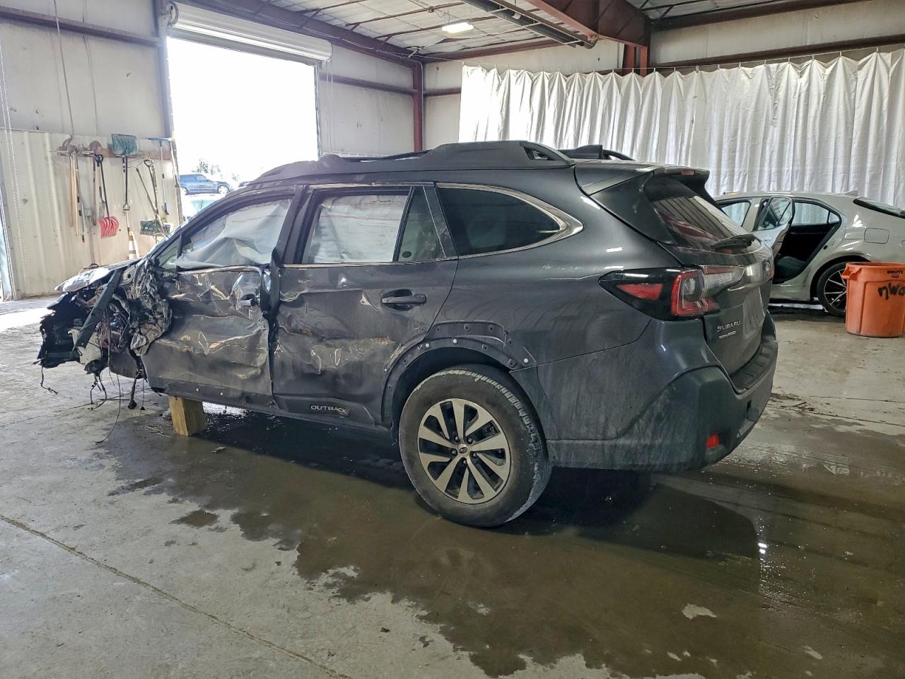 SUBARU OUTBACK PREMIUM