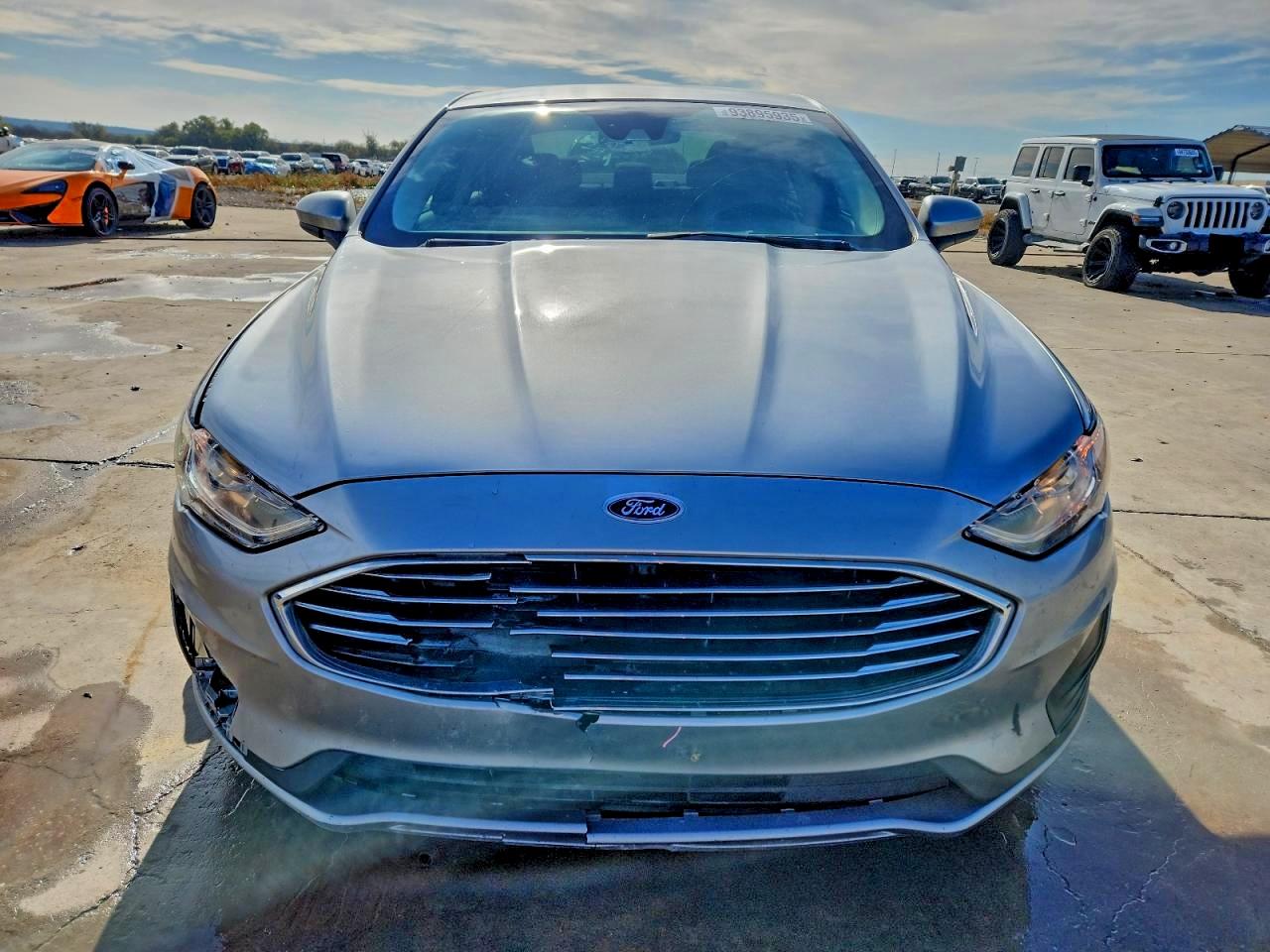 FORD FUSION SE