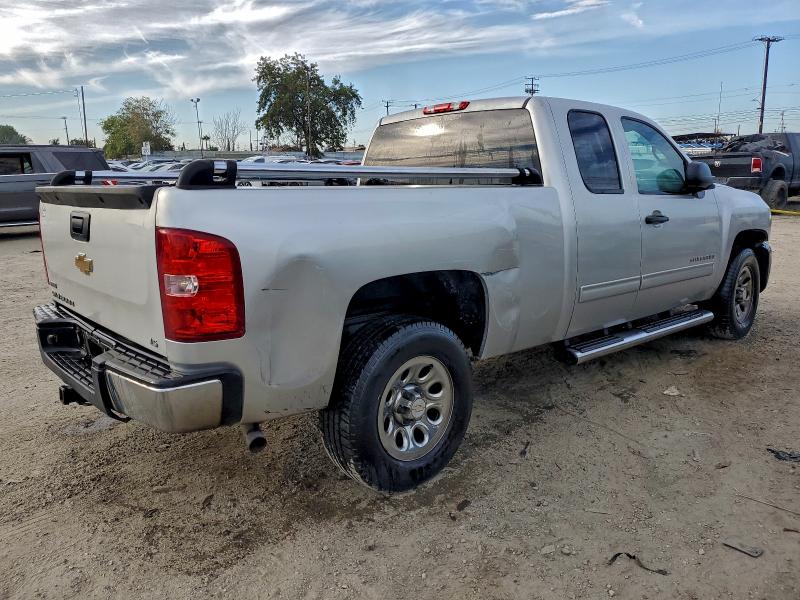 2011 CHEVROLET SILVERADO #3303864701