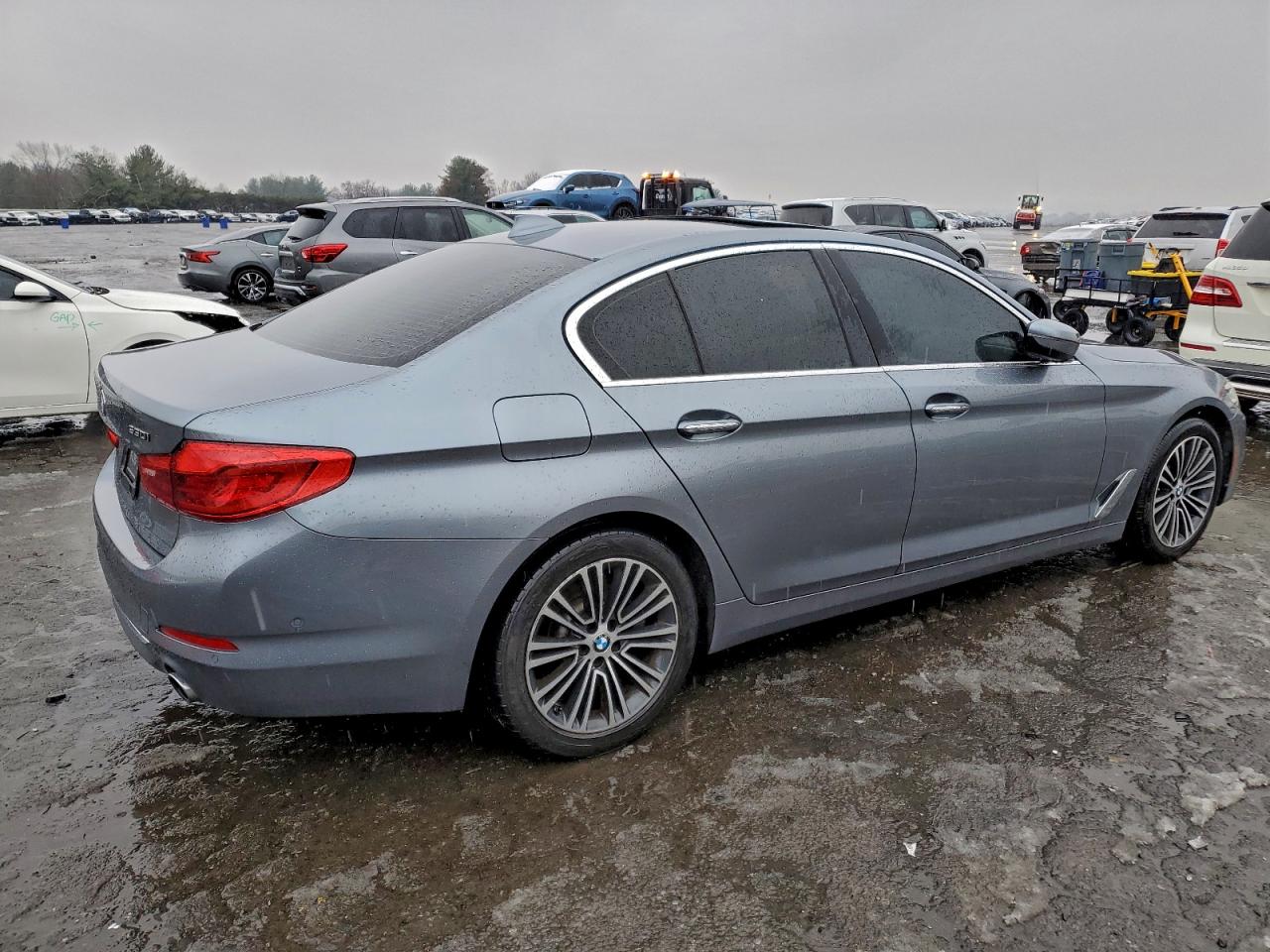 BMW 5 SERIES XI