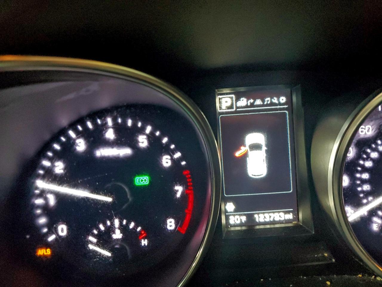 Lot #3318966972 2018 HYUNDAI SANTA FE S