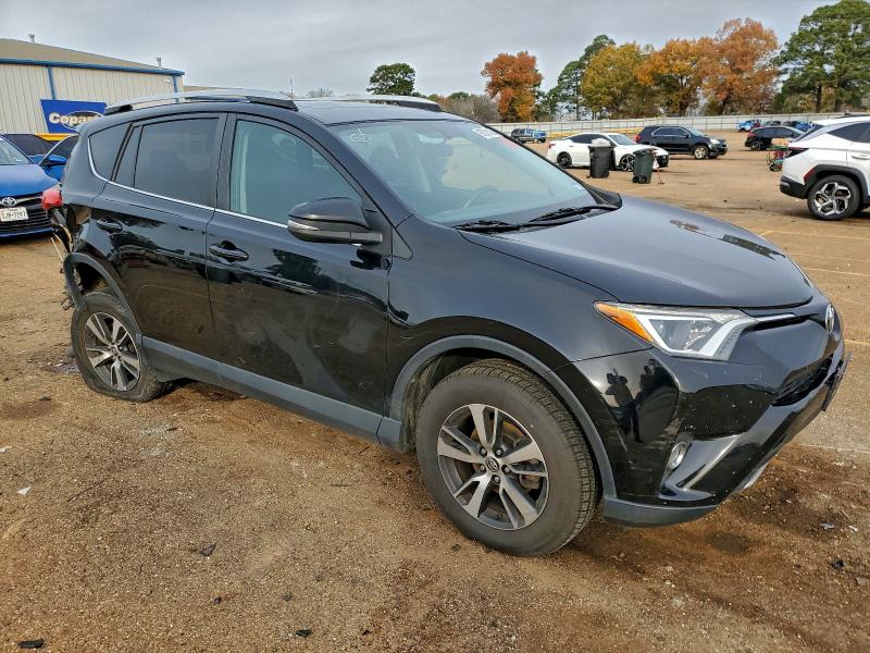 2016 TOYOTA RAV4 XLE #3317034039