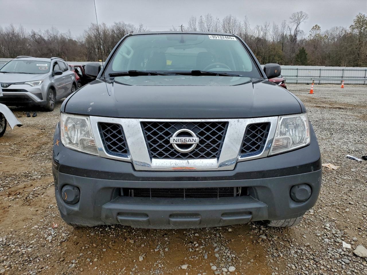 NISSAN FRONTIER S