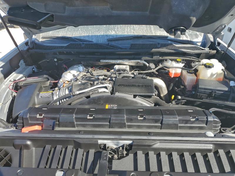 2024 CHEVROLET SILVERADO #3311608231