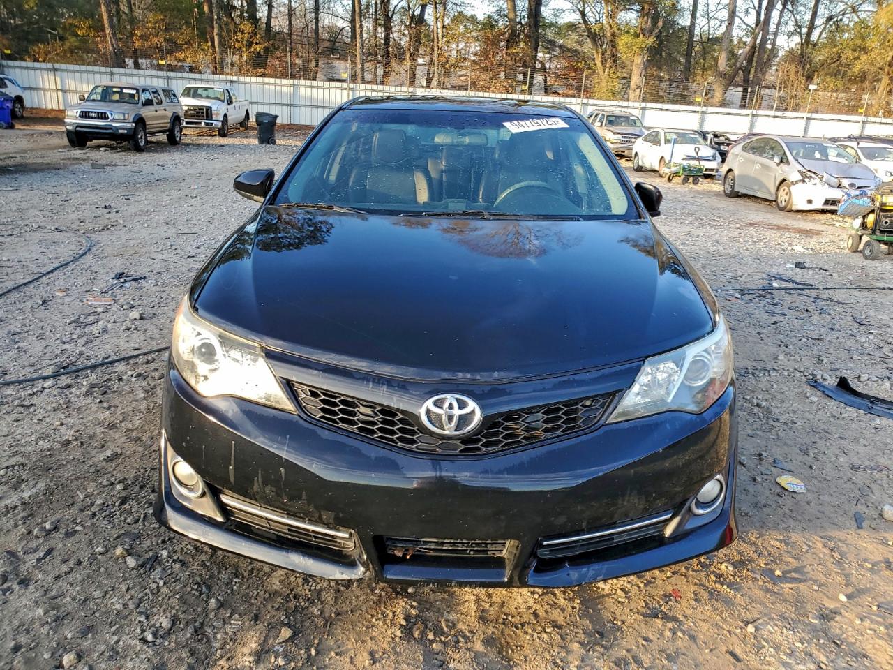 TOYOTA CAMRY BASE