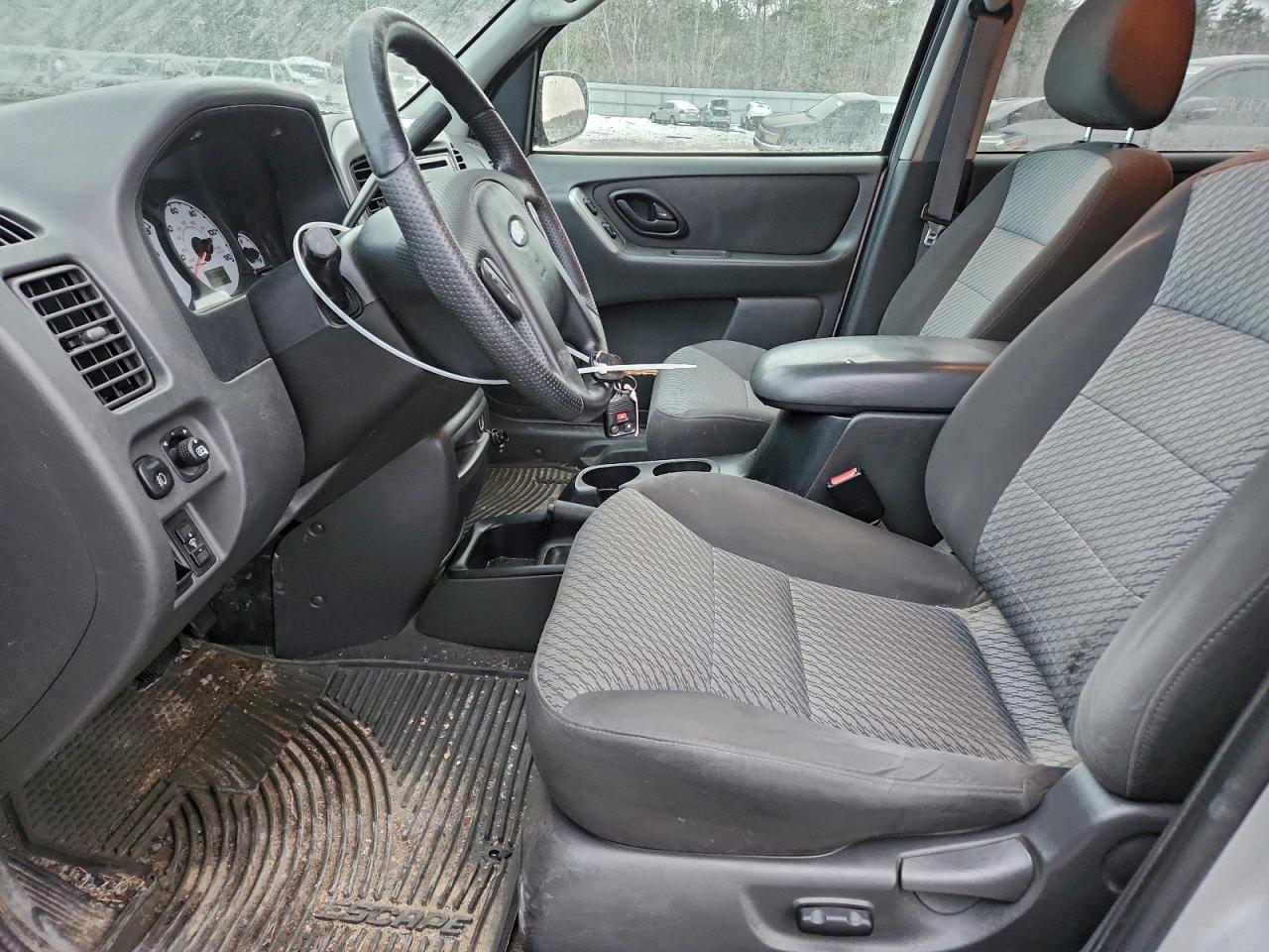 Lot #3315702715 2003 FORD ESCAPE XLT