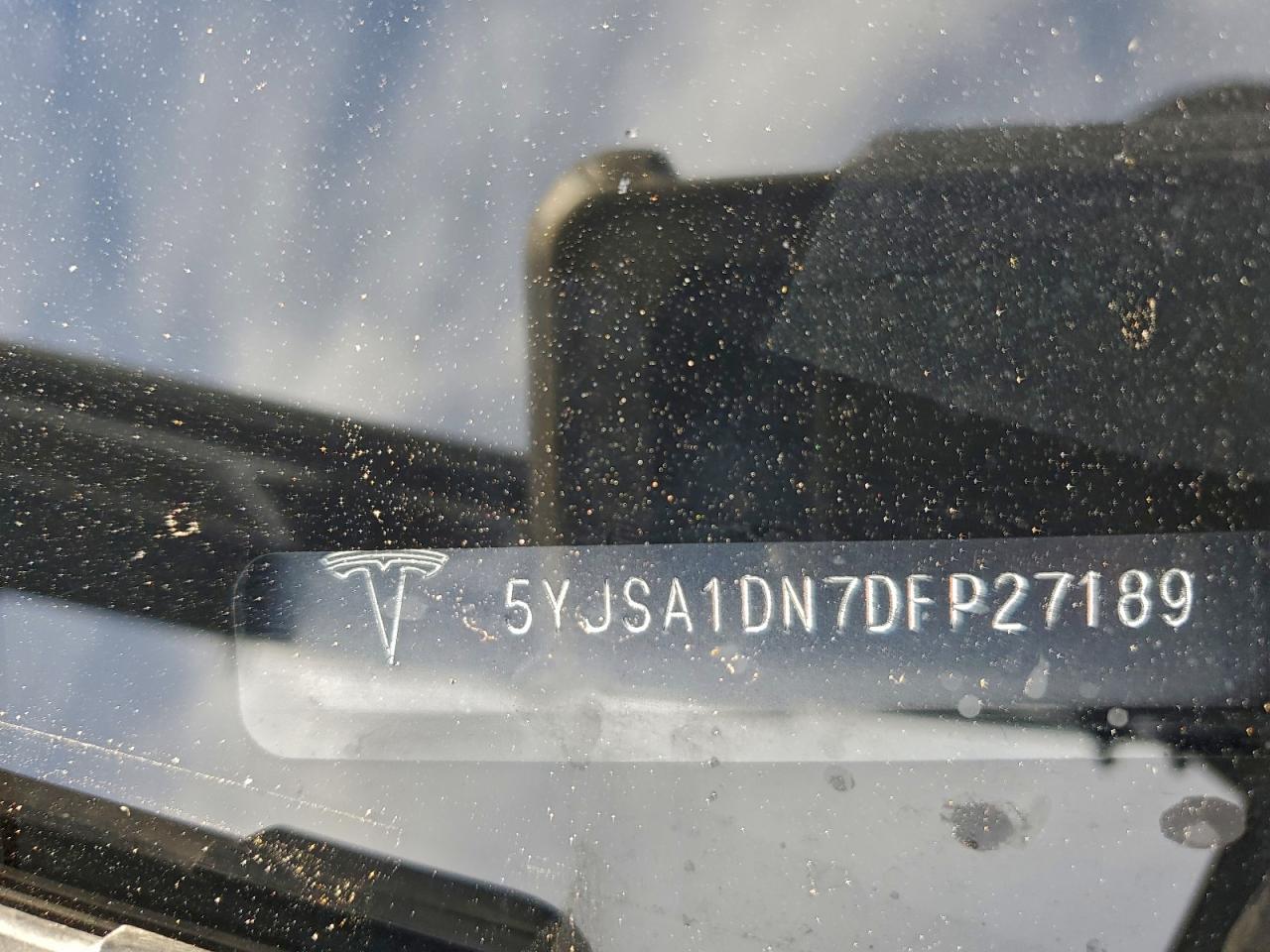 Lot #3317077016 2013 TESLA MODEL S