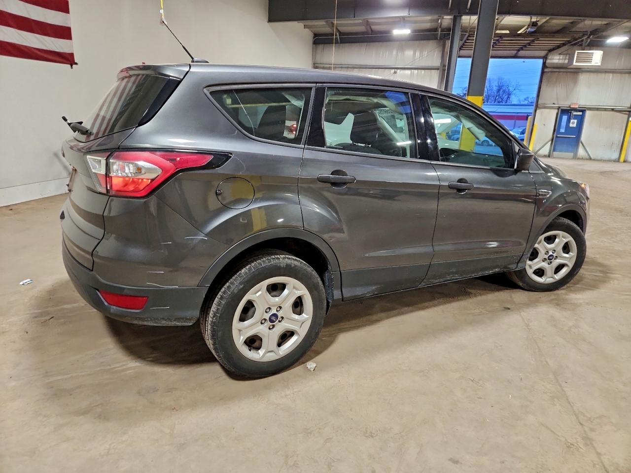 FORD ESCAPE S