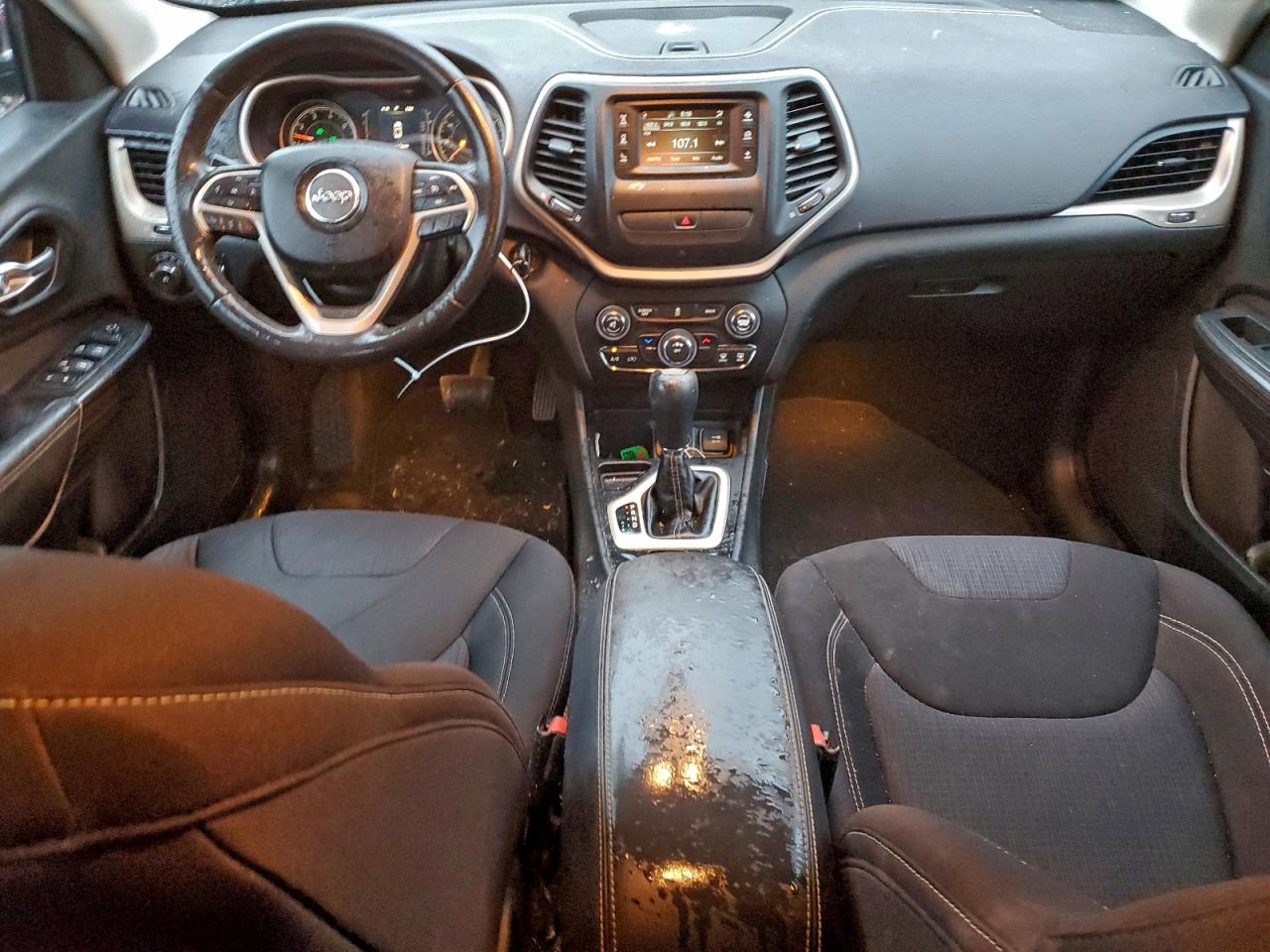 JEEP GRAND CHEROKEE LATITUDE