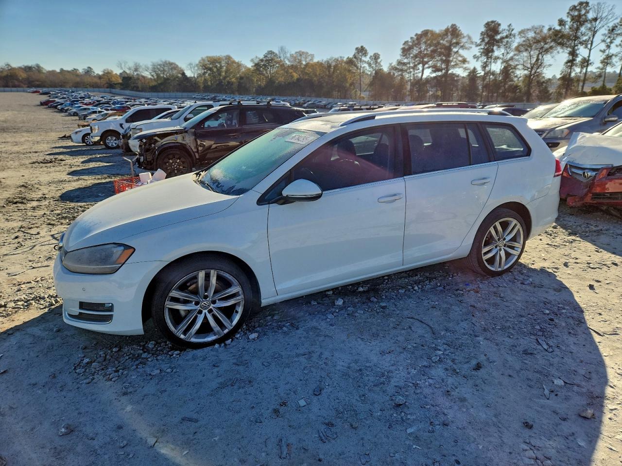 Lot #3316819405 2015 VOLKSWAGEN GOLF SPORT