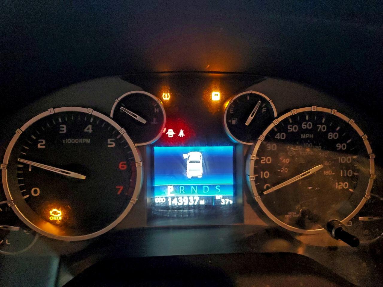 TOYOTA TUNDRA CREWMAX LIMITED