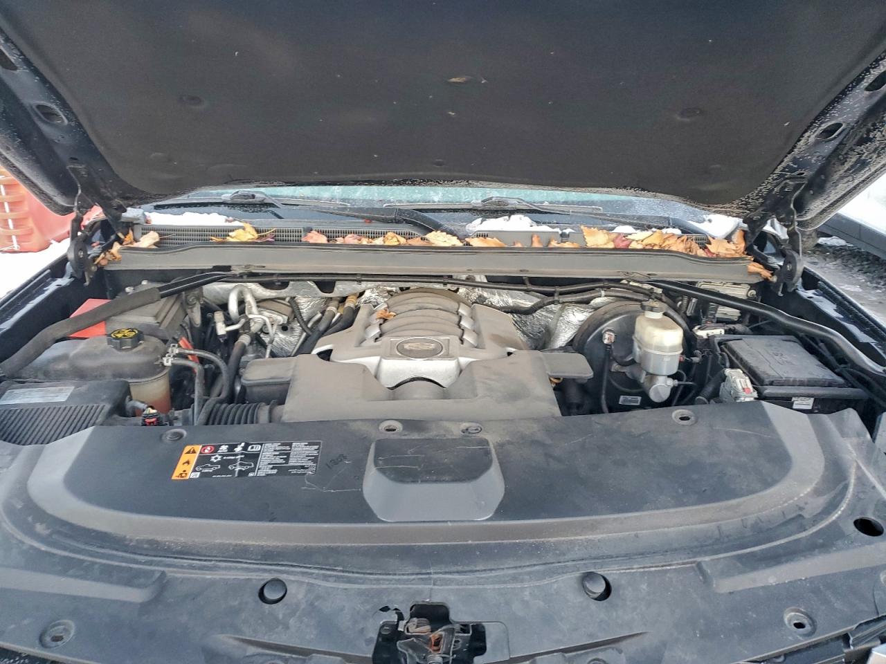 CADILLAC ESCALADE LUXURY