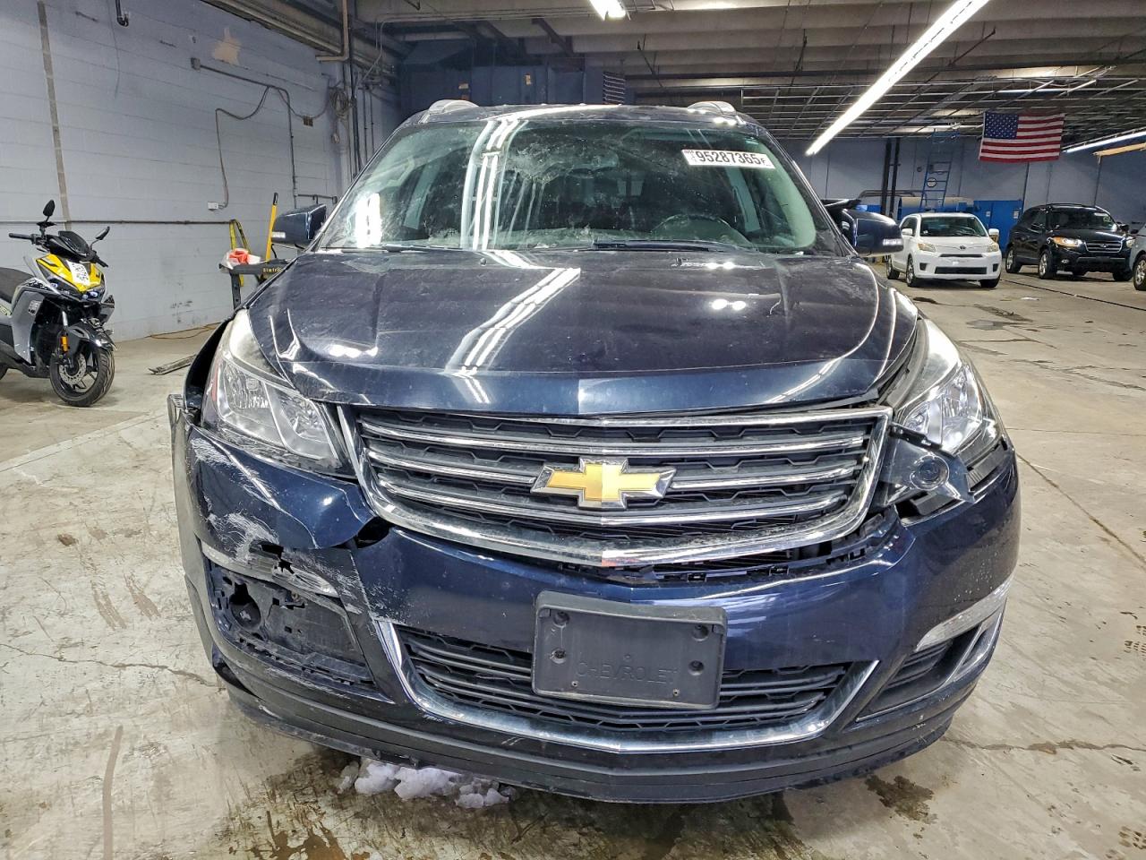 CHEVROLET TRAVERSE LT