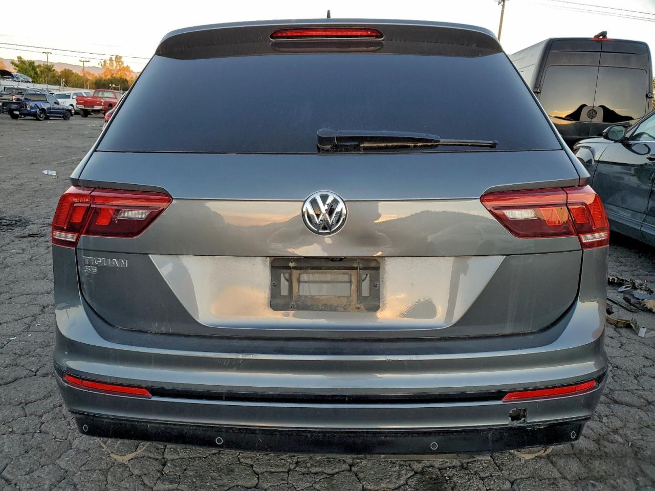 Lot #3305767356 2021 VOLKSWAGEN TIGUAN SE