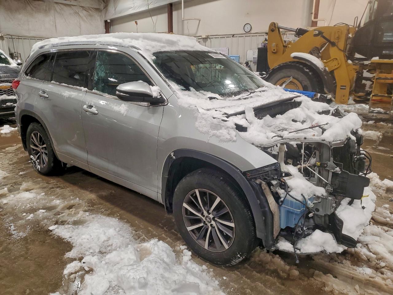 TOYOTA HIGHLANDER SE