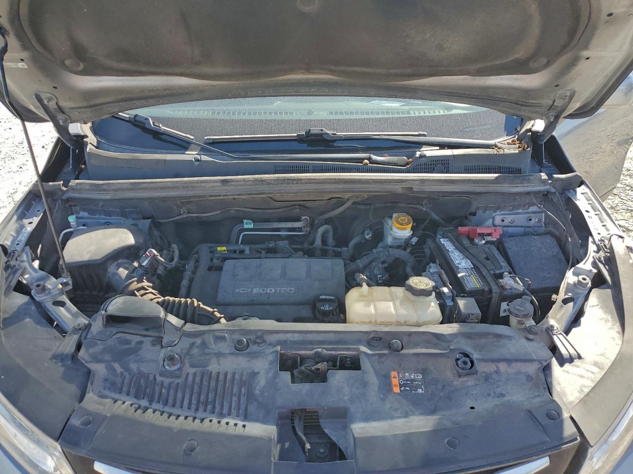 Lot #3316771478 2020 CHEVROLET TRAX LS