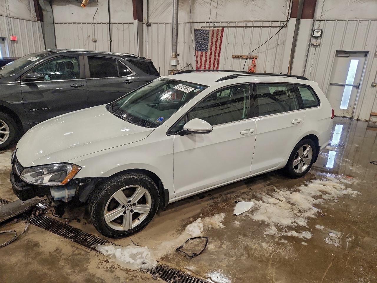 VOLKSWAGEN GOLF SPORTSVAN TDI S