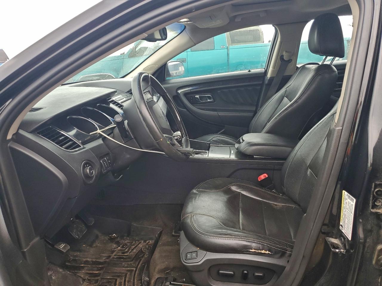 Lot #3318903957 2012 FORD TAURUS LIM