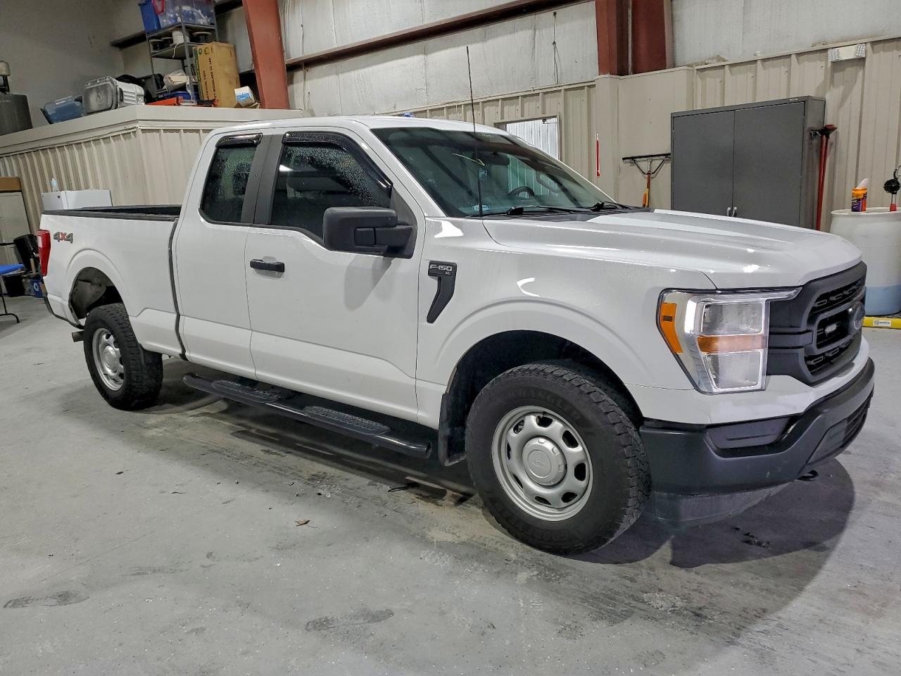 FORD F-150 SUPER CAB