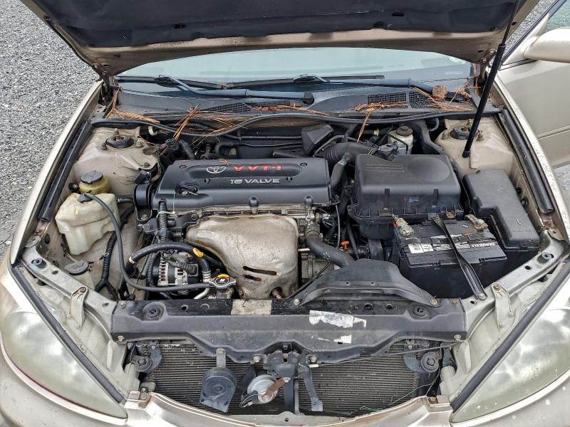 2004 TOYOTA CAMRY LE #3305546060