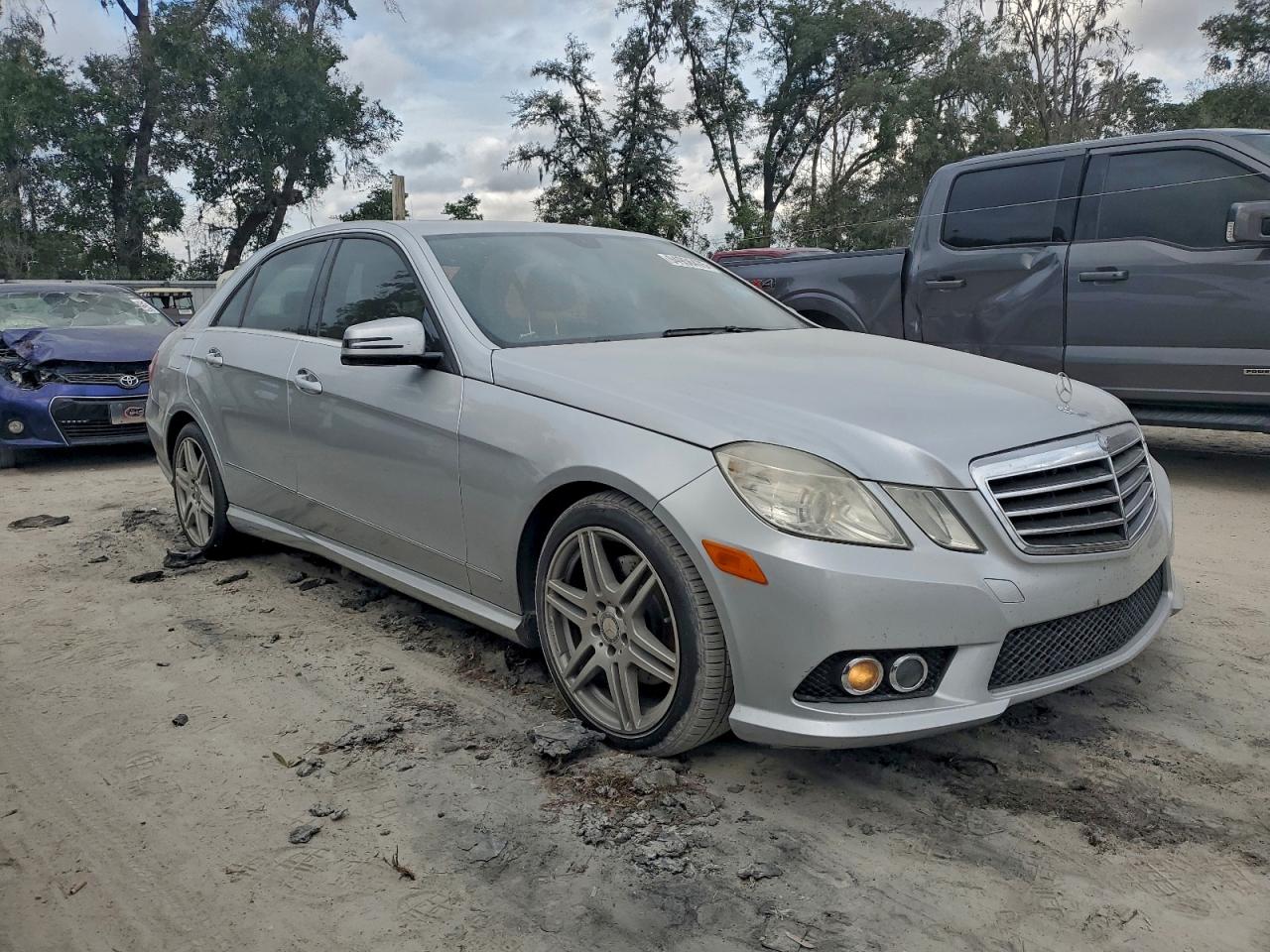 MERCEDES-BENZ E-CLASS 350