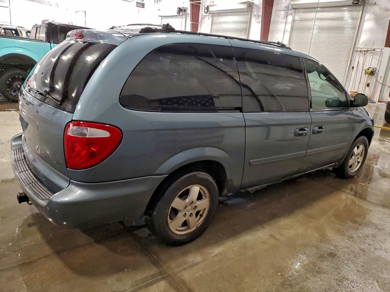 Lot #3318893918 2006 DODGE GRAND CARA