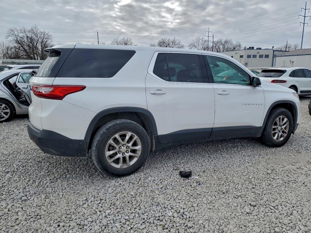 Lot #3317706117 2018 CHEVROLET TRAVERSE L