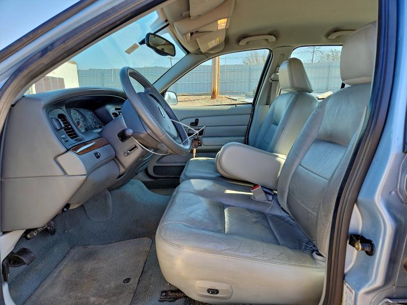 2005 FORD CROWN VICT #3305453088