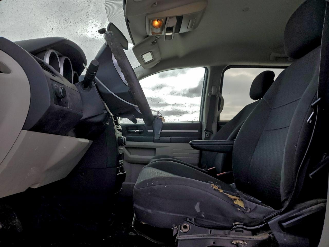 DODGE GRAND CARAVAN SE