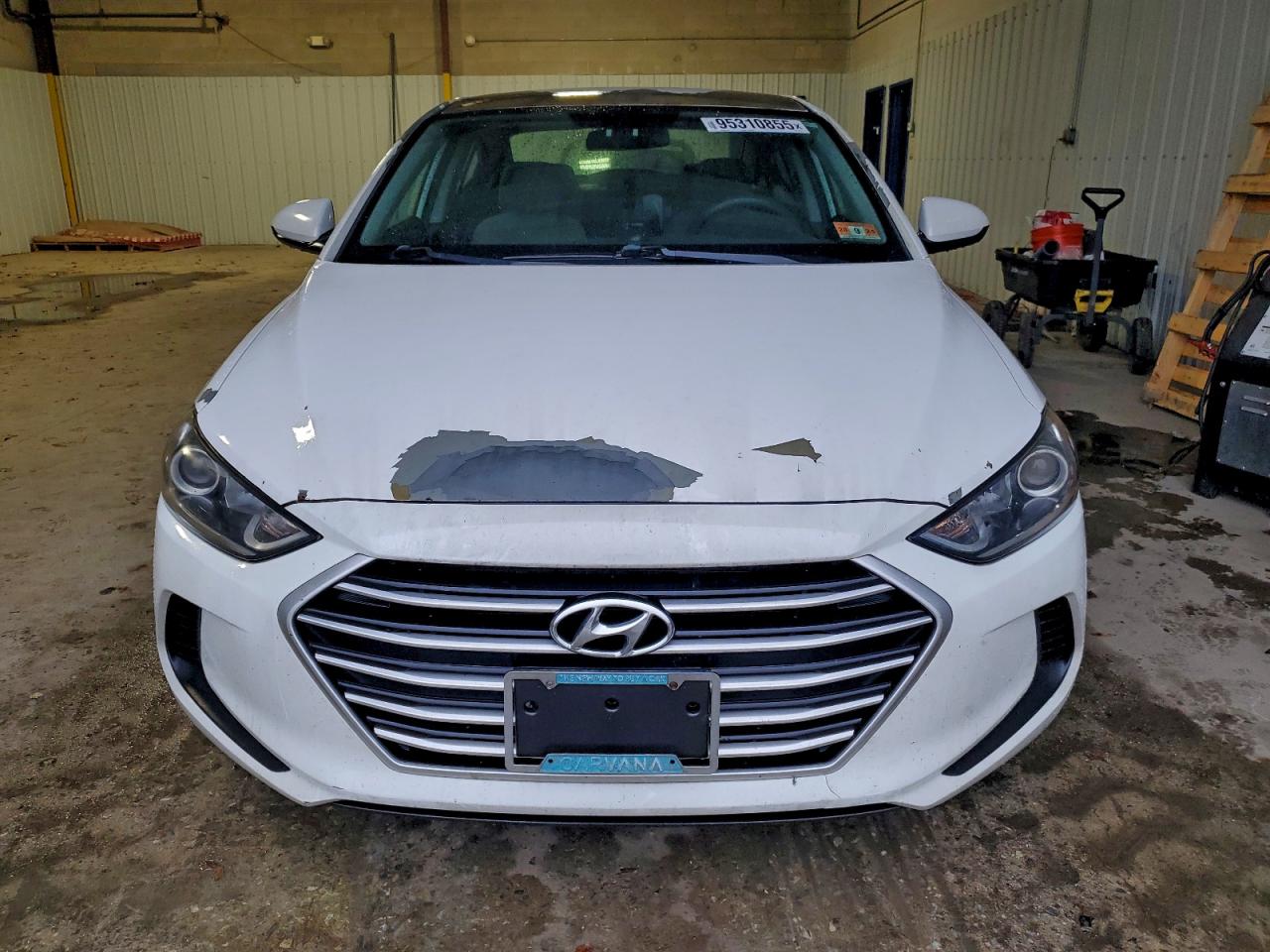 HYUNDAI ELANTRA SE