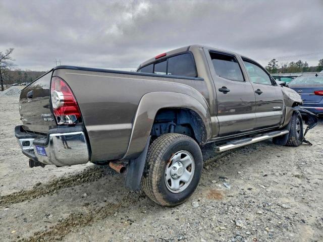 2013 TOYOTA TACOMA DOU #3308279212