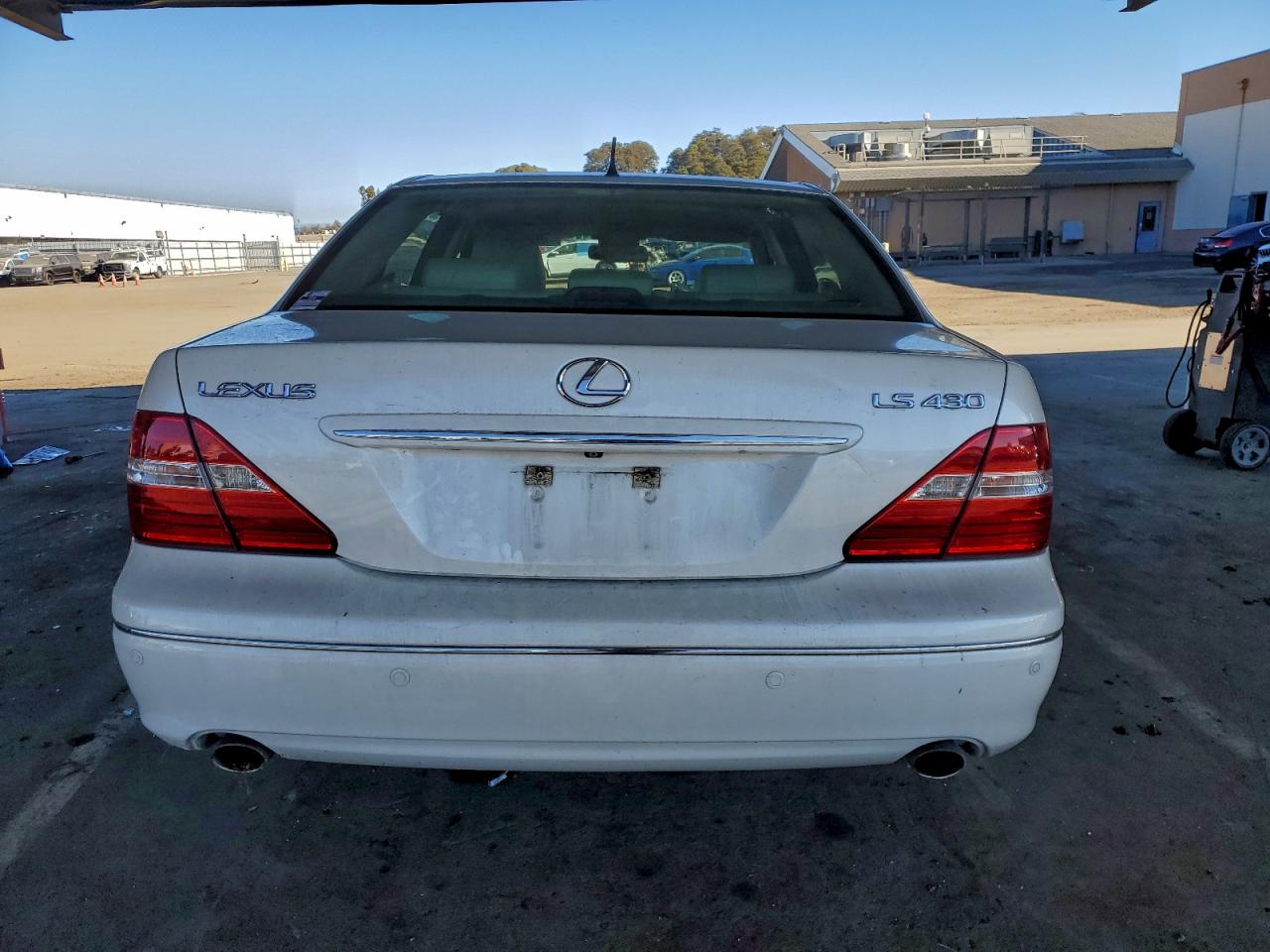 Lot #3319181812 2005 LEXUS LS 430