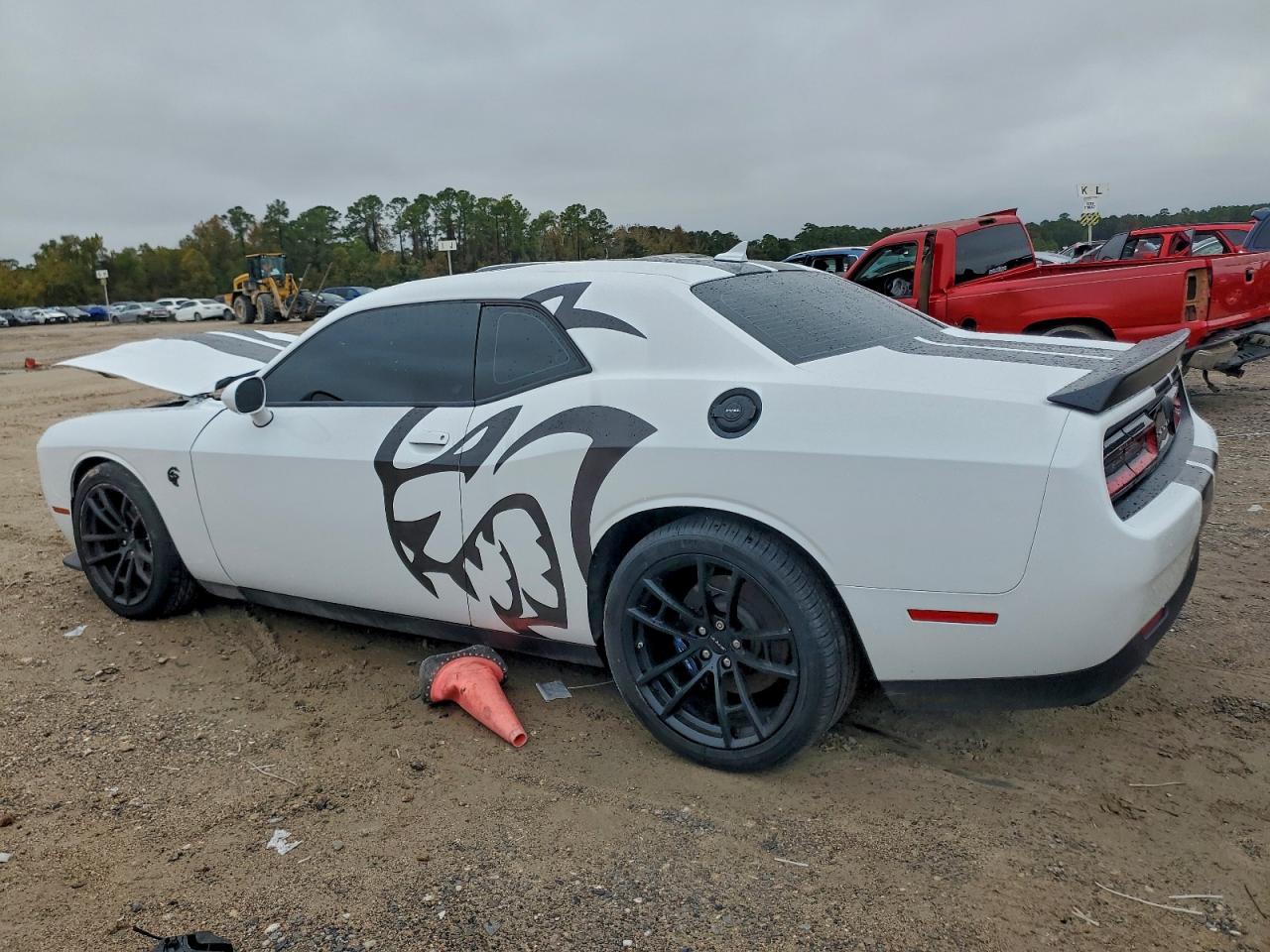 DODGE CHALLENGER SRT HELLCAT