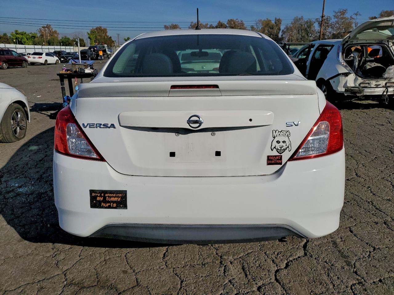 Lot #3318186946 2019 NISSAN VERSA S