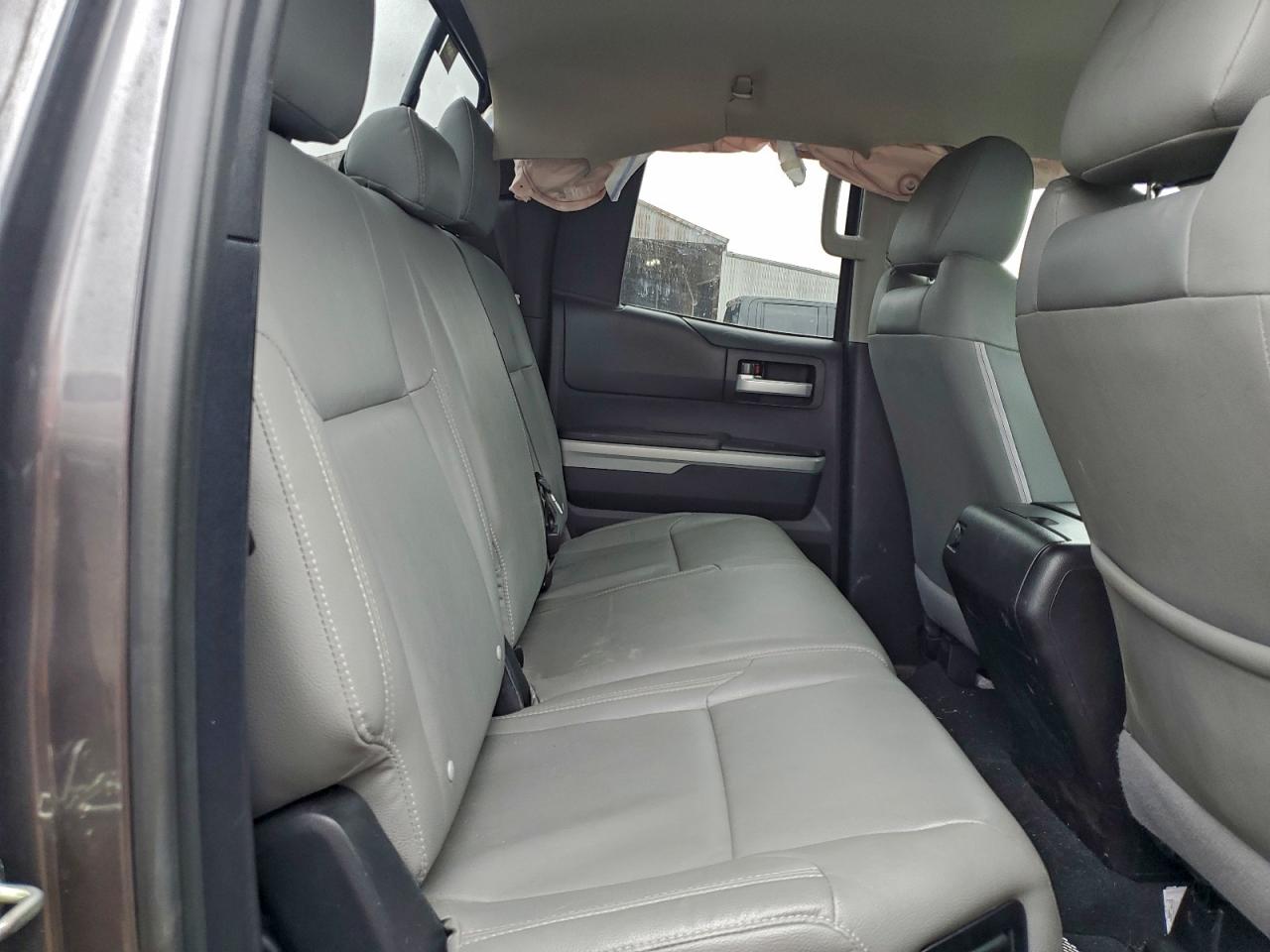 TOYOTA TUNDRA DOUBLE CAB SR