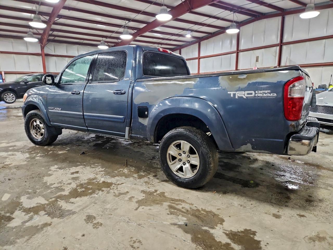 Lot #3303492906 2005 TOYOTA TUNDRA DOU